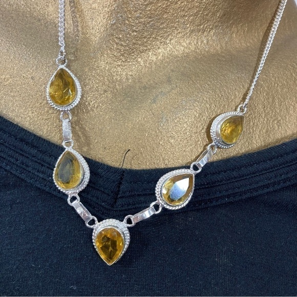 Sterling silver necklace and lab created or simulated gemstones (citrine) - Picture 2 of 6